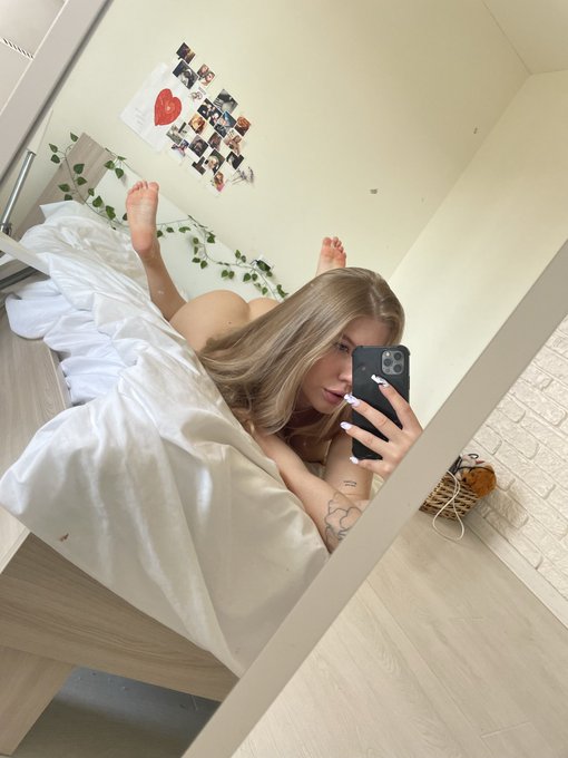 My nudes here 🔞⬇️ https://t.co/j6fWjVUygI<a href="/tag/stripchat"class="tags"><span>#stripchat</span></a>