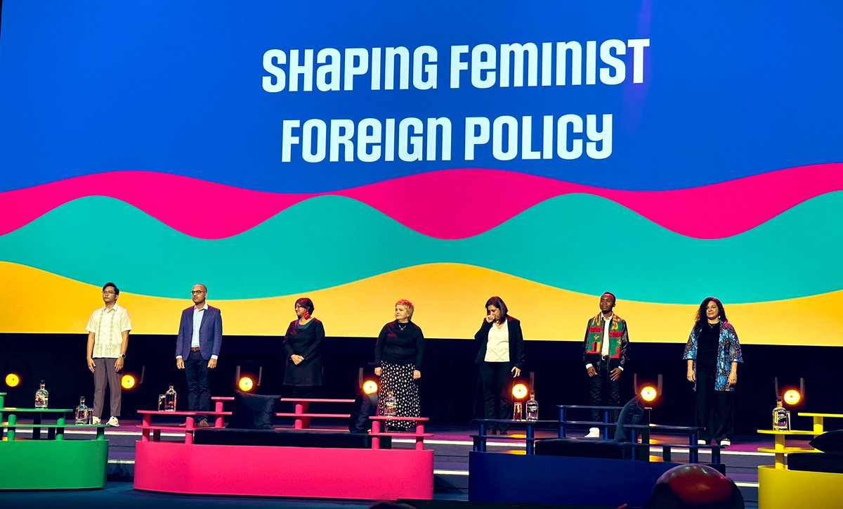 Beautiful & strong opening of the 2nd #FeministForeignPolicy conference with amazing women human rights & feminist activists 💪 #shapingFFP