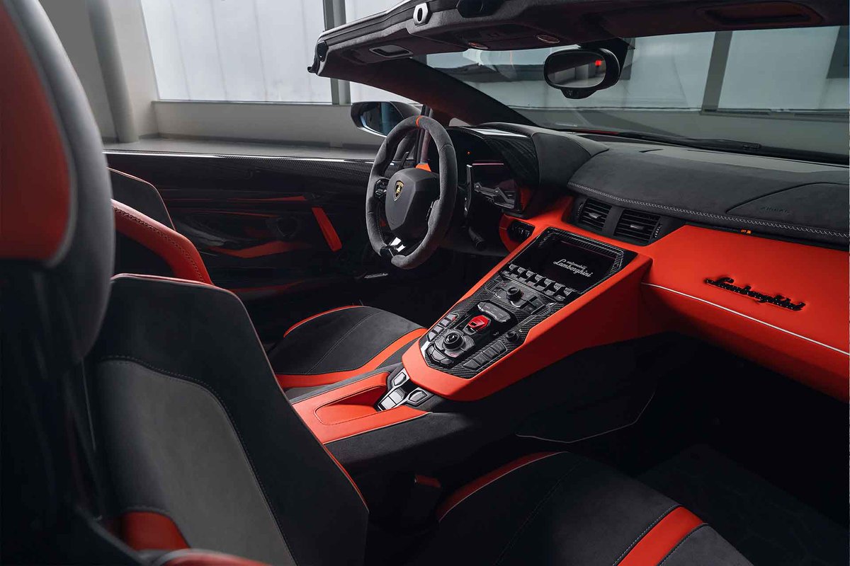 SupCarUniverse's tweet photo. 🚗💨 Join the exclusive #LamboClub to own the ultra-rare Lamborghini Aventador SVJ 63 Roadster! 🌟 This limited edition beauty is rarer than a unicorn 🦄 and has its own unique charm. Join the select few who can say they own one of only 63 ever made. #TooCoolForSchool #Only63Made https://t.co/bxCo2onT5H