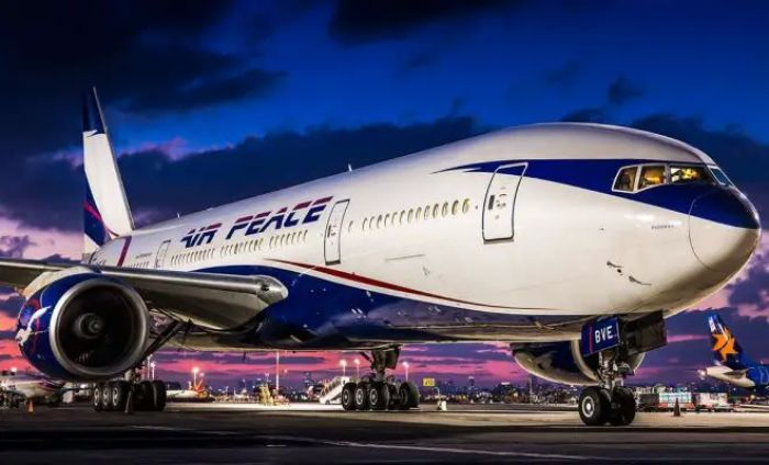 R_abati1990's tweet photo. Air Peace secures permit to operate into UK https://t.co/qyda5kLf7v https://t.co/sLMNLOe8z6