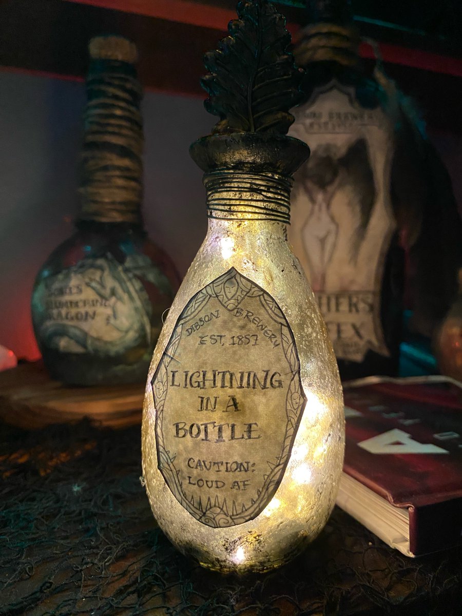 Here are the ds2 themed potion bottles that I made 👻 Happi Halloween (part 1 of 3) #darksouls2
