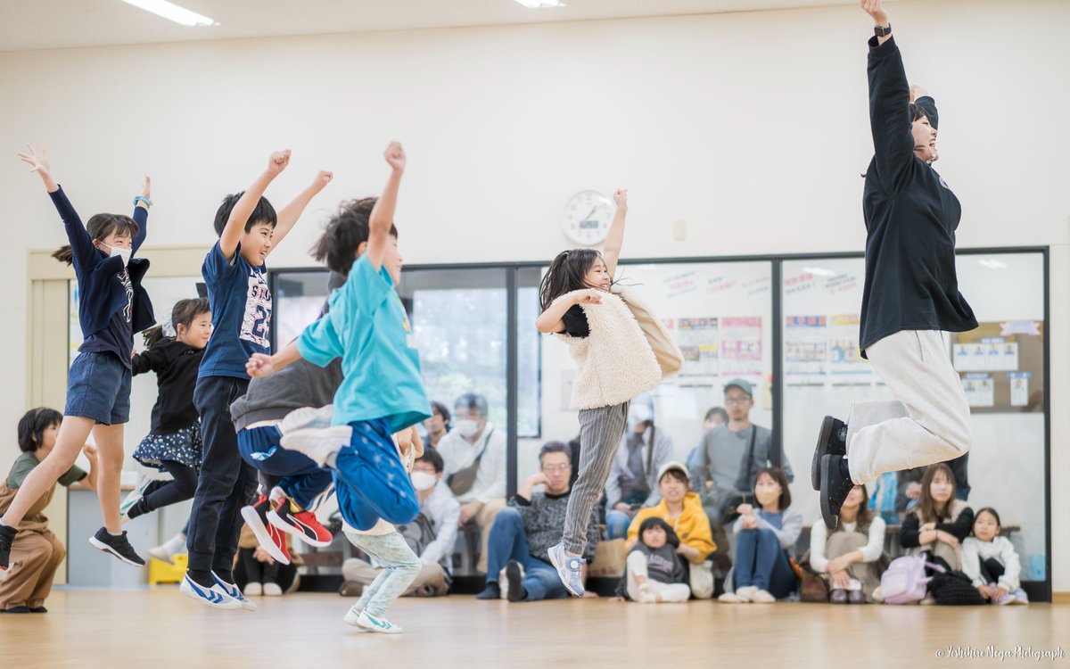 iscllc_moriya's tweet photo. 10.29開催ダンスキャンプin守谷
＼＼場面写真 その2／／

参加いただいた皆さま、
@ayanosekinee 先生
@araki__yuka 先生
ありがとうございました！

次回は11/5(日)の開催です！
まだまだ受付🉑

ぜひこちらもご覧ください⭐︎
↓↓↓
https://t.co/Jwcn39ZT3j

#zeroone #ダンス

撮影 @mg1982_ https://t.co/wg4A6JoVer