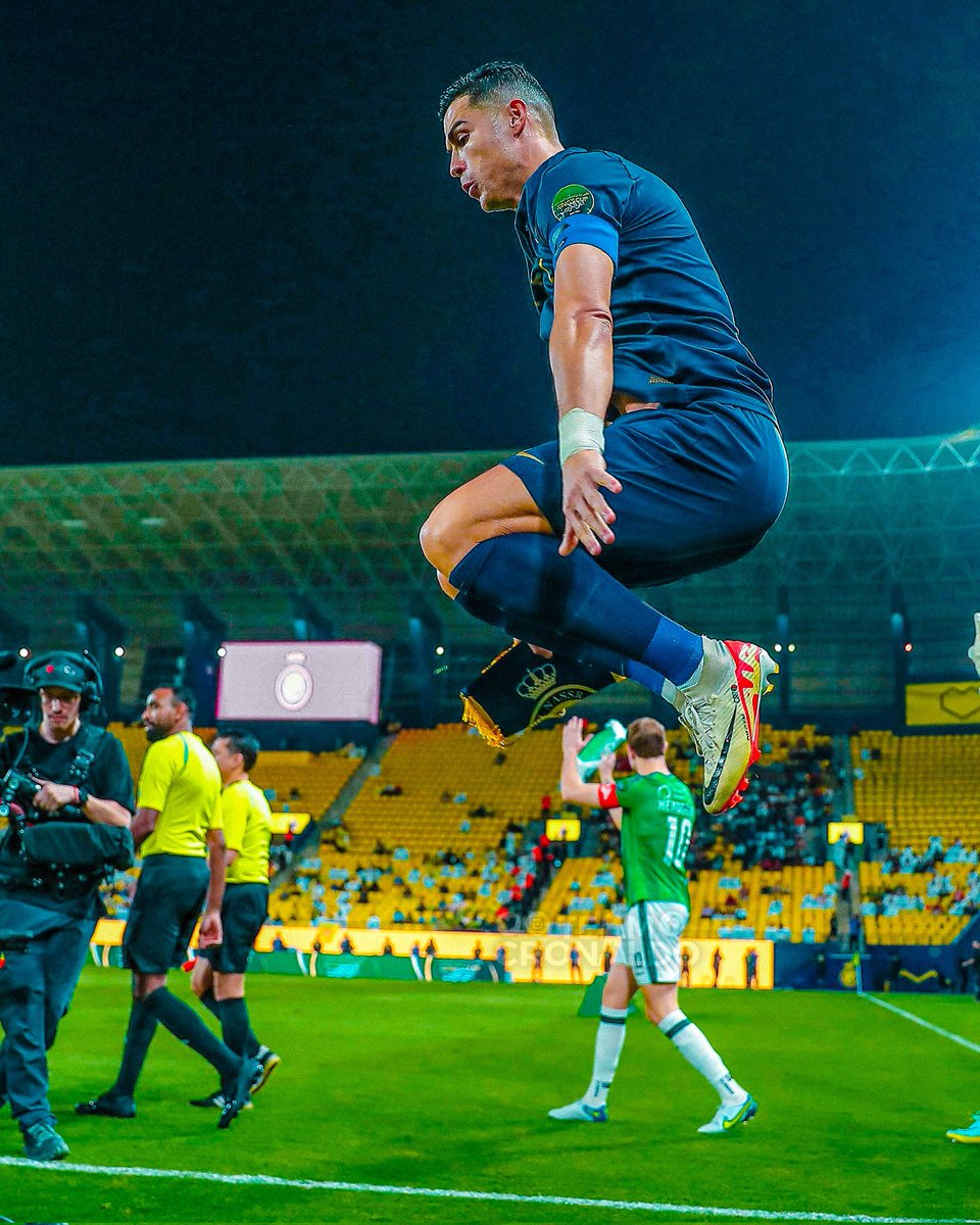 CristianoXtra_'s tweet photo. 🚨The number of television views of Al Nassr’s match in the King’s Cup against Al Ettifaq exceeded the number of views of the El Clasico between Real &amp; Barca, as a new incident that has not occurred in the history of football.  [@alharbi_44]

CRISTIANO RONALDO EFFECT. https://t.co/Js8GcEPO2g