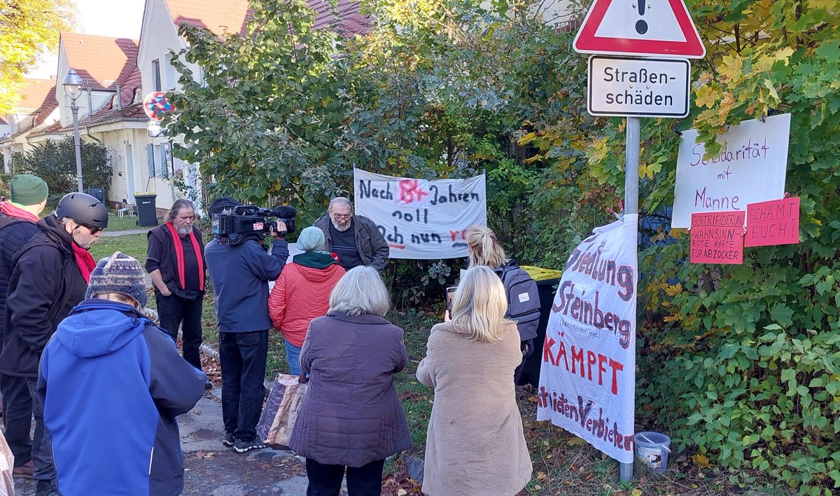 Manne 84 jahre alt, konnte heute Nacht nicht schlafen.
#Wohnangst macht Krank!
Er ist in dem Haus geboren &amp; hat keine Angehörigen.
Artikel 14 Absatz 2 des Grundgesetzes "Eigentum ist dem Gemeinwohl verpflichtet".
Ihn vor die Tür zu setzen ist das Gegenteil.
#SiedlungAmSteinberg