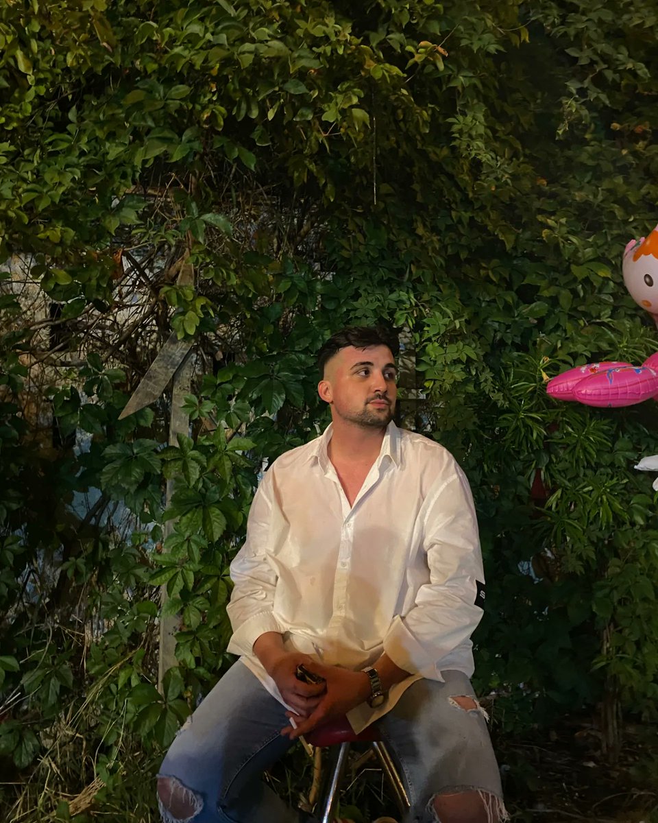 düğün filan olmasa beyaz gömlek giyemicez