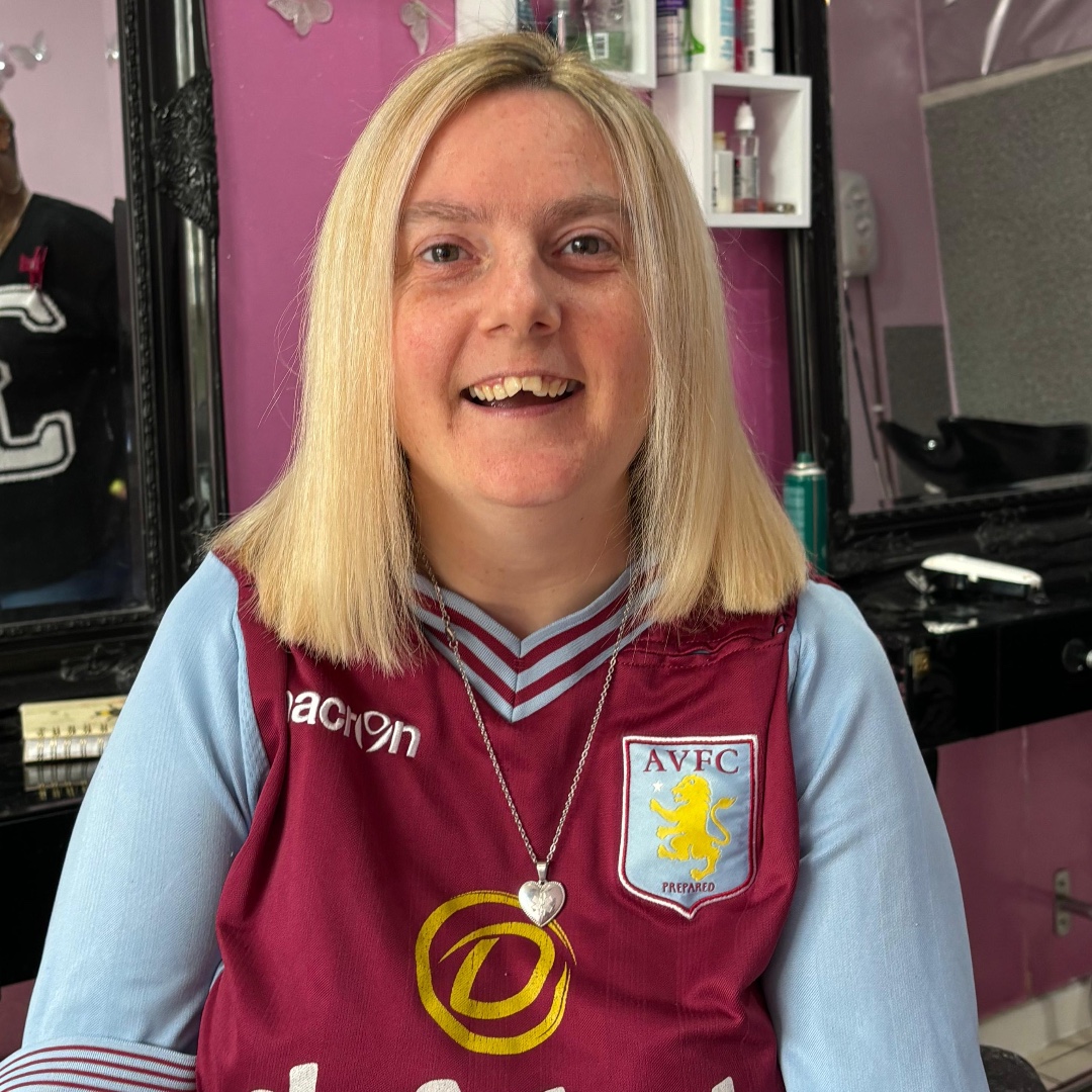 LisieuxTrust's tweet image. Another week, another set of residents getting a proper pampering! This week it&apos;s two of our tenants who went to Jemz in Kingstanding. Pretty impressive, we think you&apos;ll agree! (Scroll to the last two for the results) Love seeing these pics! #PamperTime #TreatYourself