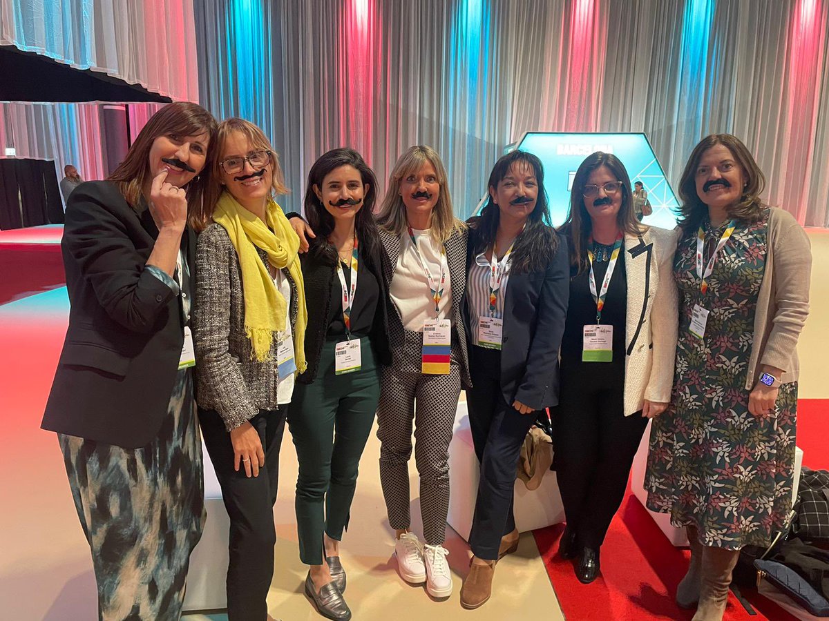 sogug1's tweet photo. Empezamos con #Movember #SOGUGconMovember #noteescondas recordando que mañana tenemos el mejor resumen y los mejores debates en la IV Jornada SOGUG de revisión de #ESMO23 #SomosSOGUG #SOGUG25años En formato virtual, el 2 de noviembre. Participantes, programa y patrocinadores 👇👇 https://t.co/HA2M42EYL1