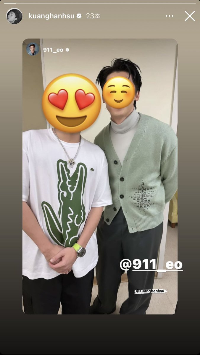 ㅋㅋㅋㅋㅋㅋㅋ아니 본인얼굴은 왜 가리냐고ㅜ
허광한 진짜 내 개그맨ㅜㅜ