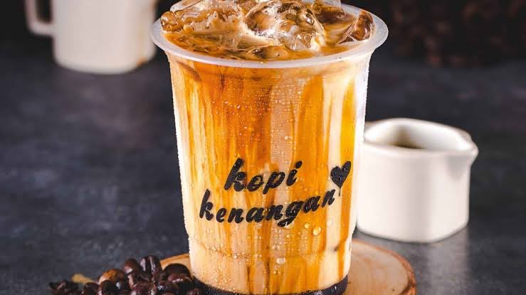 Kalau es kopi lokal yang terenak kita sepakat apa nih?