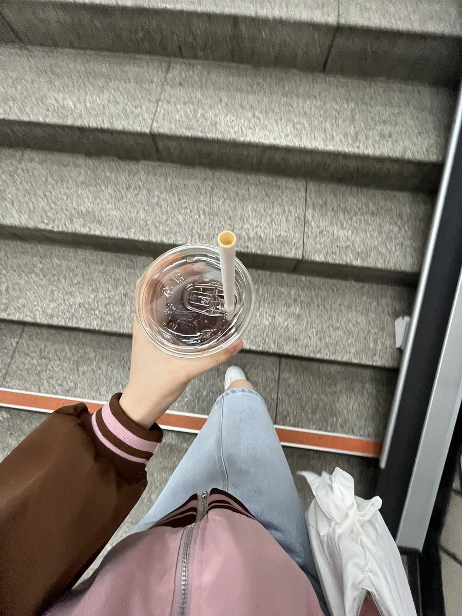 yeppiiscool's tweet photo. 룰.루 https://t.co/VkuAWATlhW