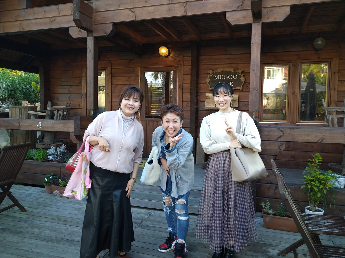 redgoddess0808's tweet photo. 【朔日参りリトリート】
おめでとうございます✨
新たなる自分と次のステージへ✨

今日も光の歓迎が凄かったです❤ https://t.co/w2e0jaFcWa