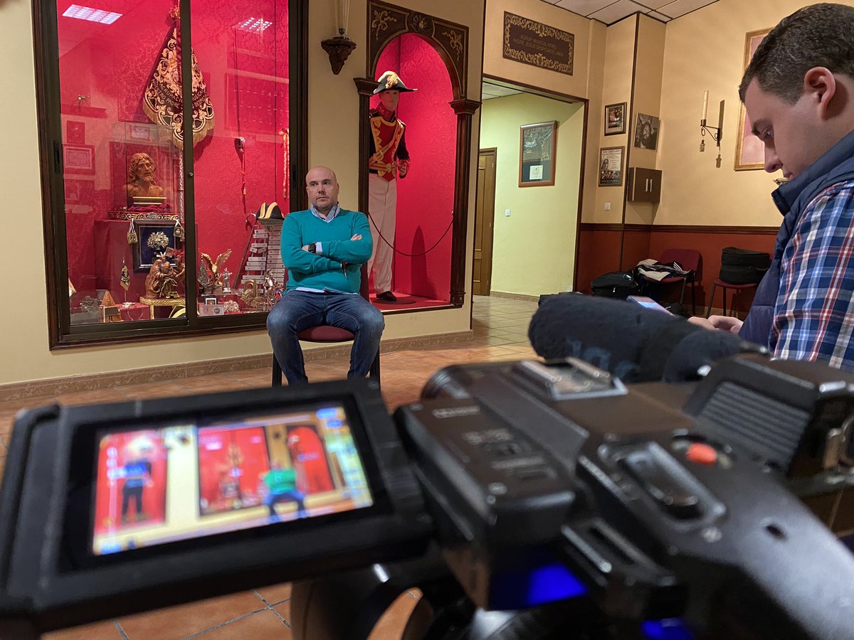 JesusDespojado's tweet photo. 📣 Nuestra formación estará presente en el Programa 𝐋𝐔𝐙 𝐃𝐄 𝐏𝐀𝐒𝐈Ó𝐍 (Jaén )  presentado por @TomasDa5 

📄En él se abordarán distintos temas relacionados con nuestro XXV ANIVERSARIO 

⁉️ Te lo vas a perder⁉️

📺 @7TVJaen 
🗓️ 02/11/2023
🕢 21:00H

#XXVAniversarioDespojado https://t.co/gwb2E6o9Hy