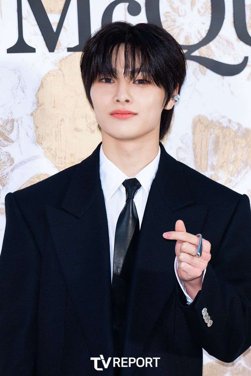 kbgcharts's tweet photo. #I_N of #StrayKids at Alexander McQueen event today https://t.co/YfzqNUszIf
