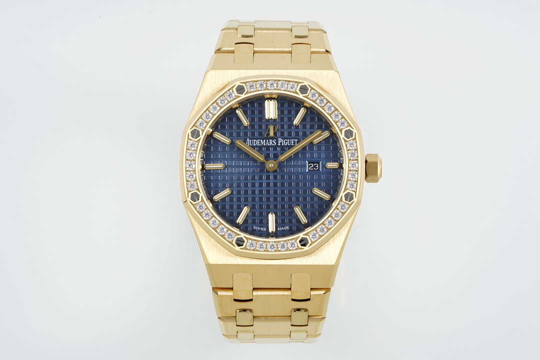 ModernTimeWatch's tweet image. AUDEMARS PIGUET 67651OR 33MM Women