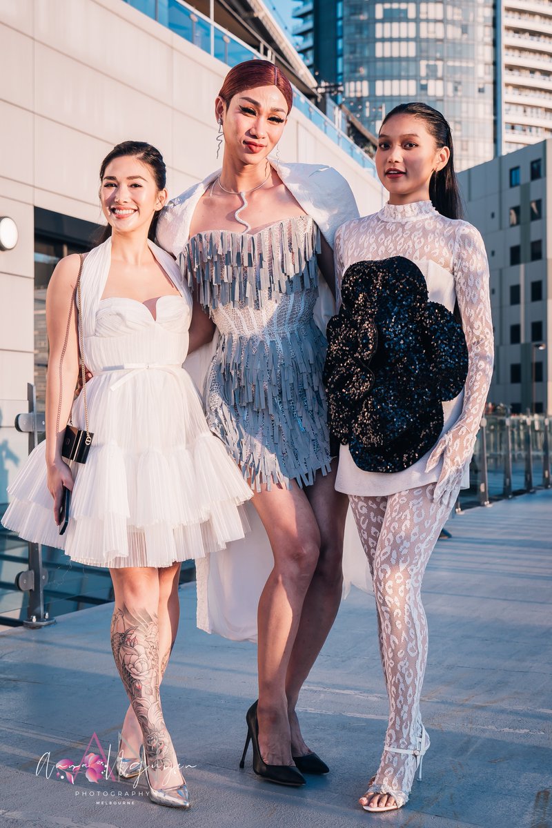 EventsMeilleur's tweet photo. DAY 4- Photoshoot with Designers and Models

Lighting up the runway at the iconic Marvel Stadium for the IFWA show. Fashion meets innovation in a spectacle of style

 #AheadOfFashion #SophisticatedCharm #RunwayAspirations #SpotlightingStyle #DesignerEuphoria #ModelSearch https://t.co/6PYPDZB35w