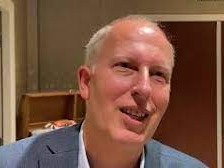 Leefbaar Zeewolde zal in de gemeenteraadsvergadering van donderdag 2 november a.s. Steven Scheffer (57) voordragen als de nieuwe kandidaat wethouder.

lokaleomroepzeewolde.nl/zeewolde-nieuw…

#Zeewolde #Flevoland #wethouder