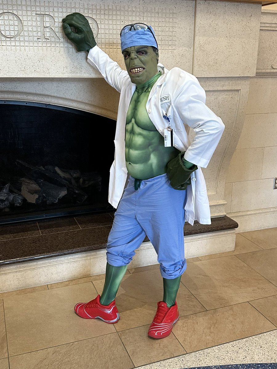 USDGenSurgRes's tweet photo. Happy Halloween from PGY3 @ZachLawMD as Dr. Bruce Banner at his day job https://t.co/NSlrzpKwkQ