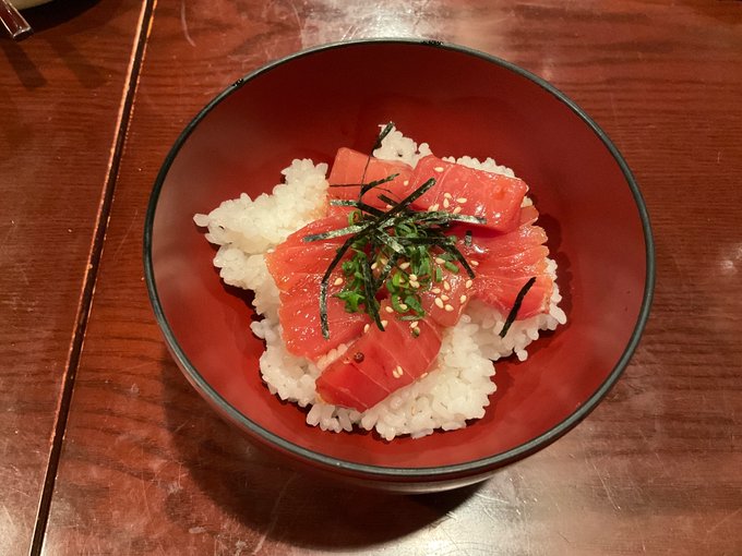 ククク…
赤い宝石と白い宝石 