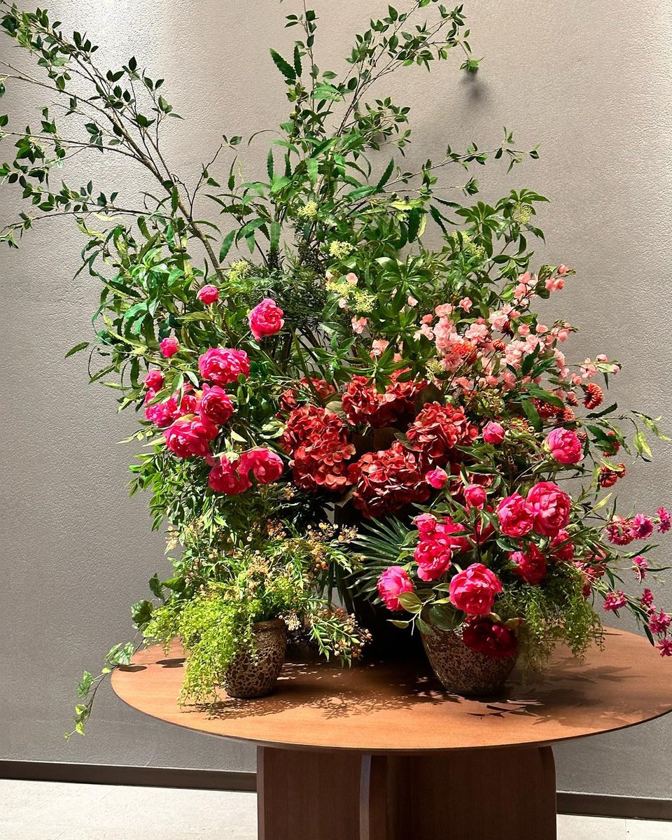 Michell80240558's tweet image. Because I dress up so beautifully that it makes people feel strange.. 😳🤎