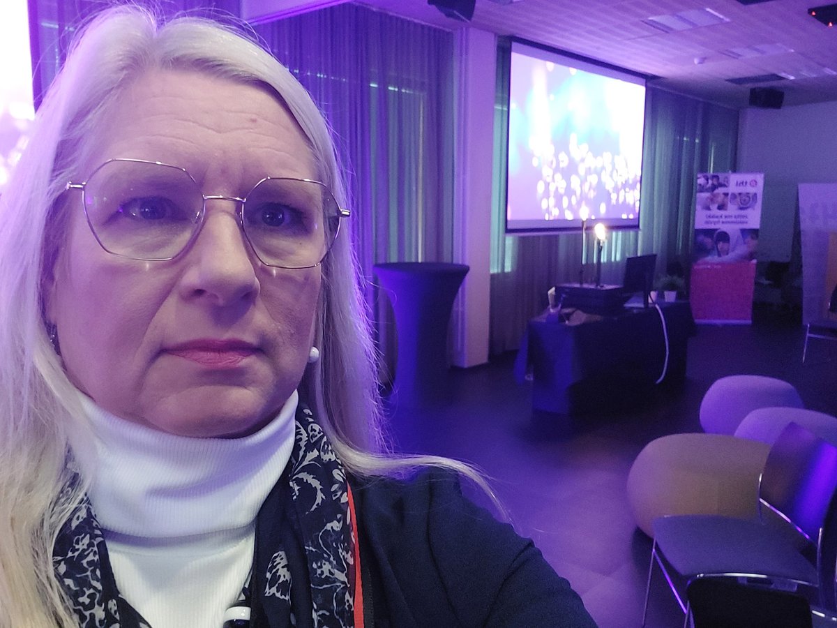 Ohi on 3 min esittely #sujuvatpalvelut #RRP projektista

Kiitos <a href="/THLorg/">THL</a> mahdollisuudesta esitellä työtämme #LOSKA:ssa: 
1️⃣ kehittämisen tuen hankeverkosto
2️⃣ Sujuvat palvelut -läpimurtovalmennus
3️⃣ digikehittämisen nivominen asiakas- ja palveluprosessien kehittämiseen