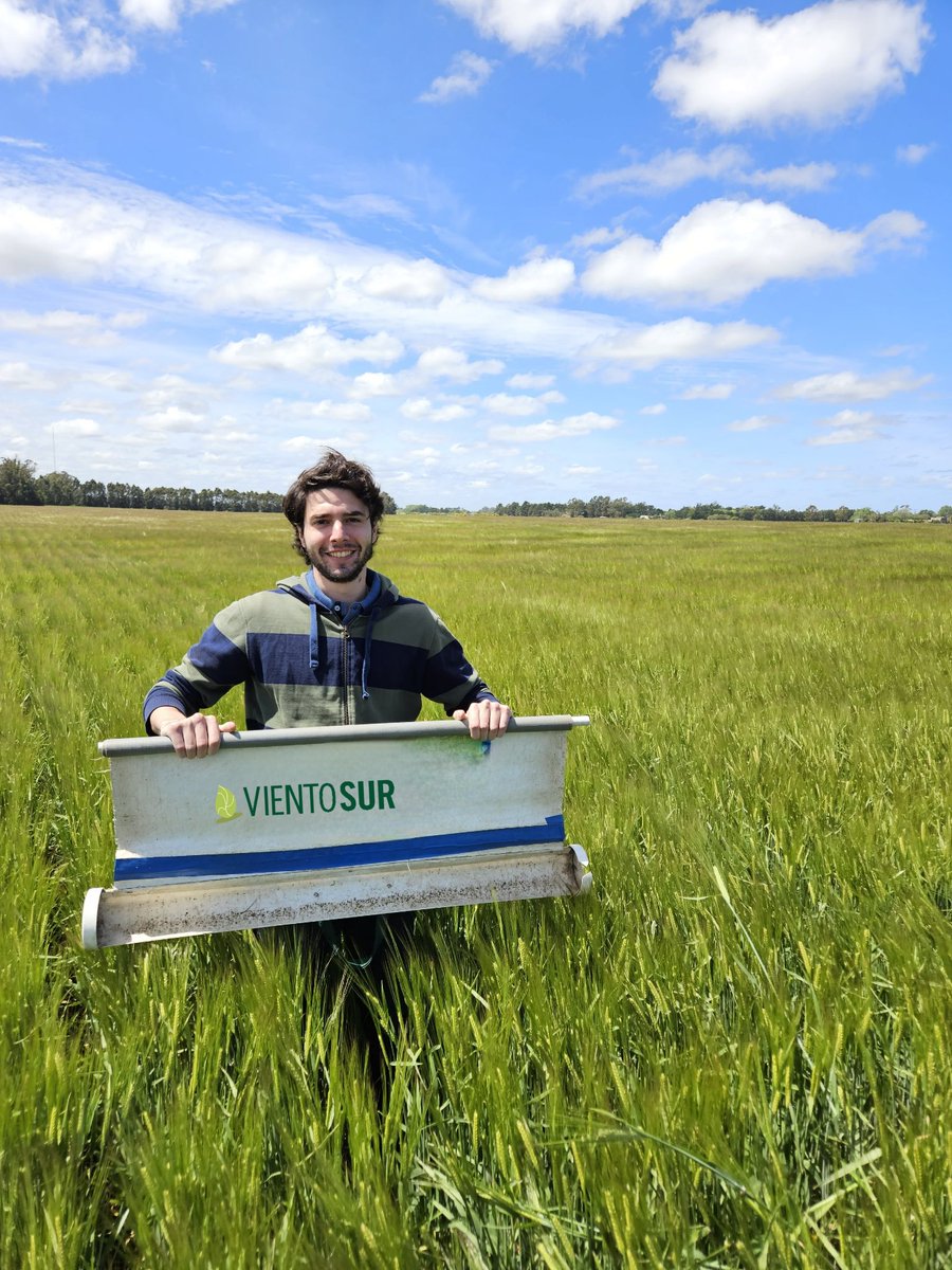 Hay un nuevo integrante del equipo de nuestro equipo...
Bienvenido Ulises Deraiopian!
#SomosVientoSur