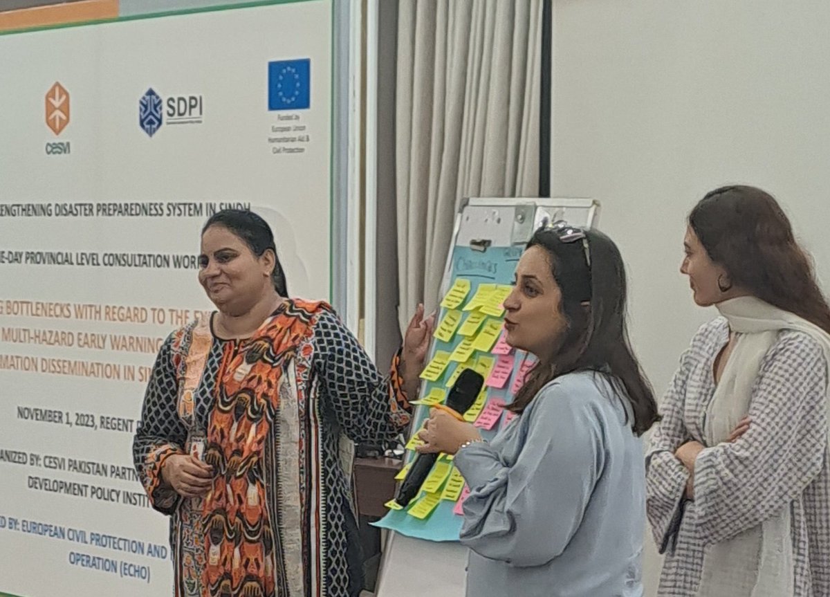 SDPIPakistan's tweet photo. 📣SDPI, in collaboration with @CesviPakistan conduted KIIs with media practitioners at Provincial level regarding climate disaster reporting & Information on #EarlyWarningSystems. The insights were shared during the workshop by @ZainabNaeem7 
@SattiSadia led the group work activities on media related challenges & gender & age inclusive disaster reporting mechanisms.
SDPI will be developing a disaster reporting communication plan for the mass media in 🇵🇰
#EarlyWarningSystems #ClimateEmergency