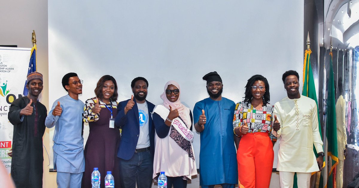 1. Moderator for @UNICEF_Nigeria and @UKinNigeria #Dayofthegirl celebration
2. Facilitator, #WorldMentalHealthDay for adolescents. UN house Nigeria
3. Birthday Dinner
4. Exco- elect at the @MWFAANigeria reunion by @USinNigeria 

Oh, and I rocked my natural hair all through. #locs