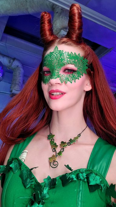 The theme was villians 😈 https://t.co/KrMByLiwQG<a href="/tag/mvsales"class="tags"><span>#mvsales</span></a>