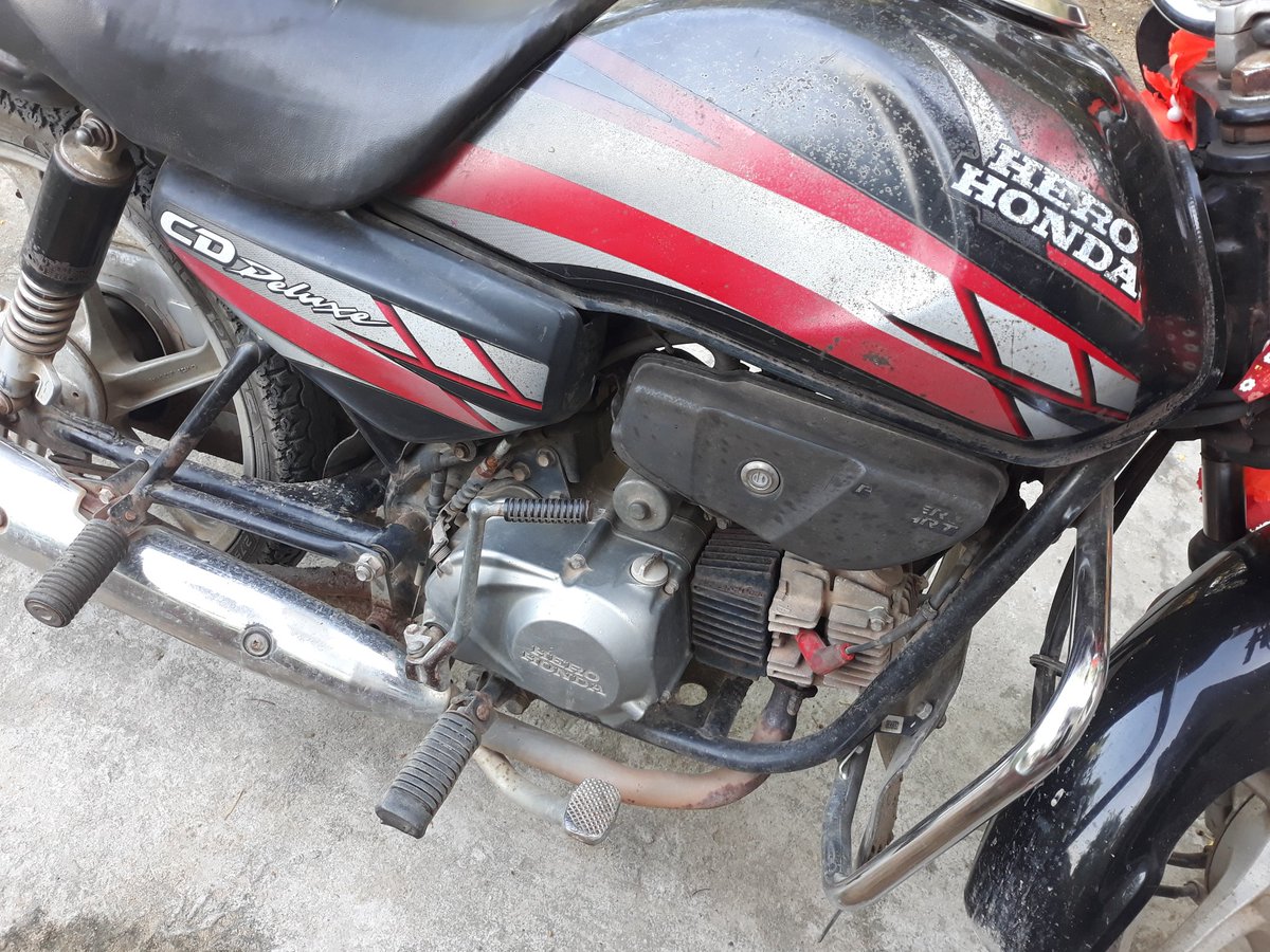 imAsh_N's tweet image. Sir/Madam, @Sanjibhero is available below model's #MainStand Which has locking system on it ?