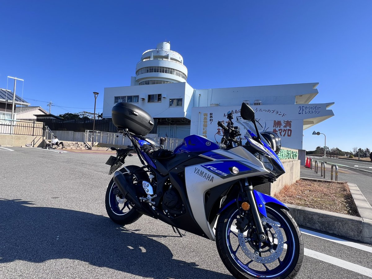 yzfR25_Shinji_H tweet picture