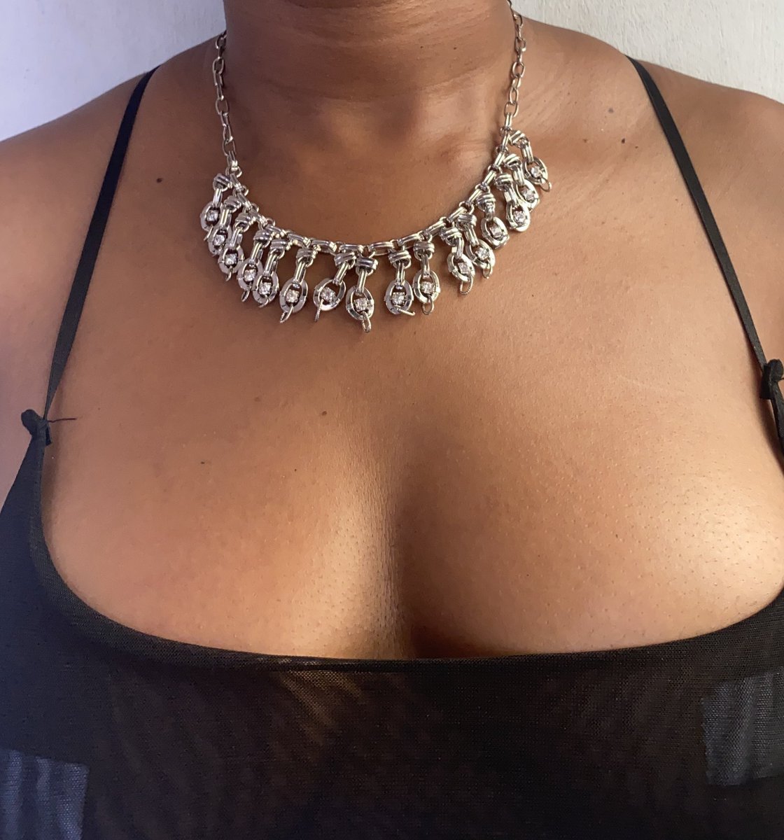 altebling's tweet photo. 4,500 naira
DM to order
@_DammyB_ https://t.co/VxTkhy2w5V