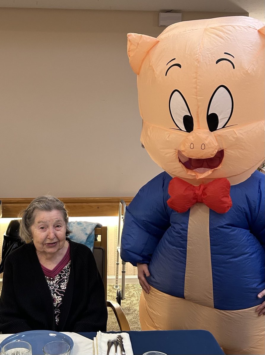 Some Halloween fun in our Legacy today. 🎃 #TrilogyBff