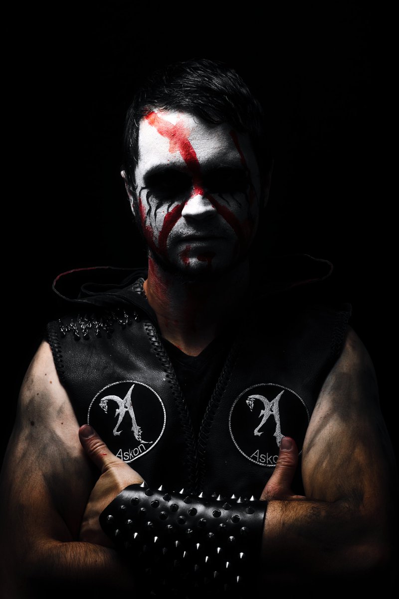 AskonOfficial's tweet photo. And here's the other guy:
@Rossi0991 is the other founding member of @askonofficial 🤘 and is responsible for lyrics &amp; vocals and breathes life into  the music with his words. 

#Askon #blackmetal #deathmetal #blackeneddeathmetal #photoshooting #corpsepaint #singer #beer https://t.co/BuwB5eQ4v9
