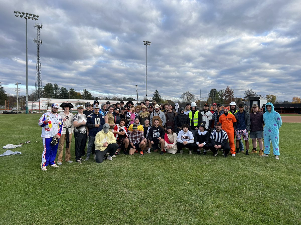 WVWCBaseball's tweet photo. WVWC baseball Halloween game 2023 🎃 ⚾️ https://t.co/UFZ2KAwDZm