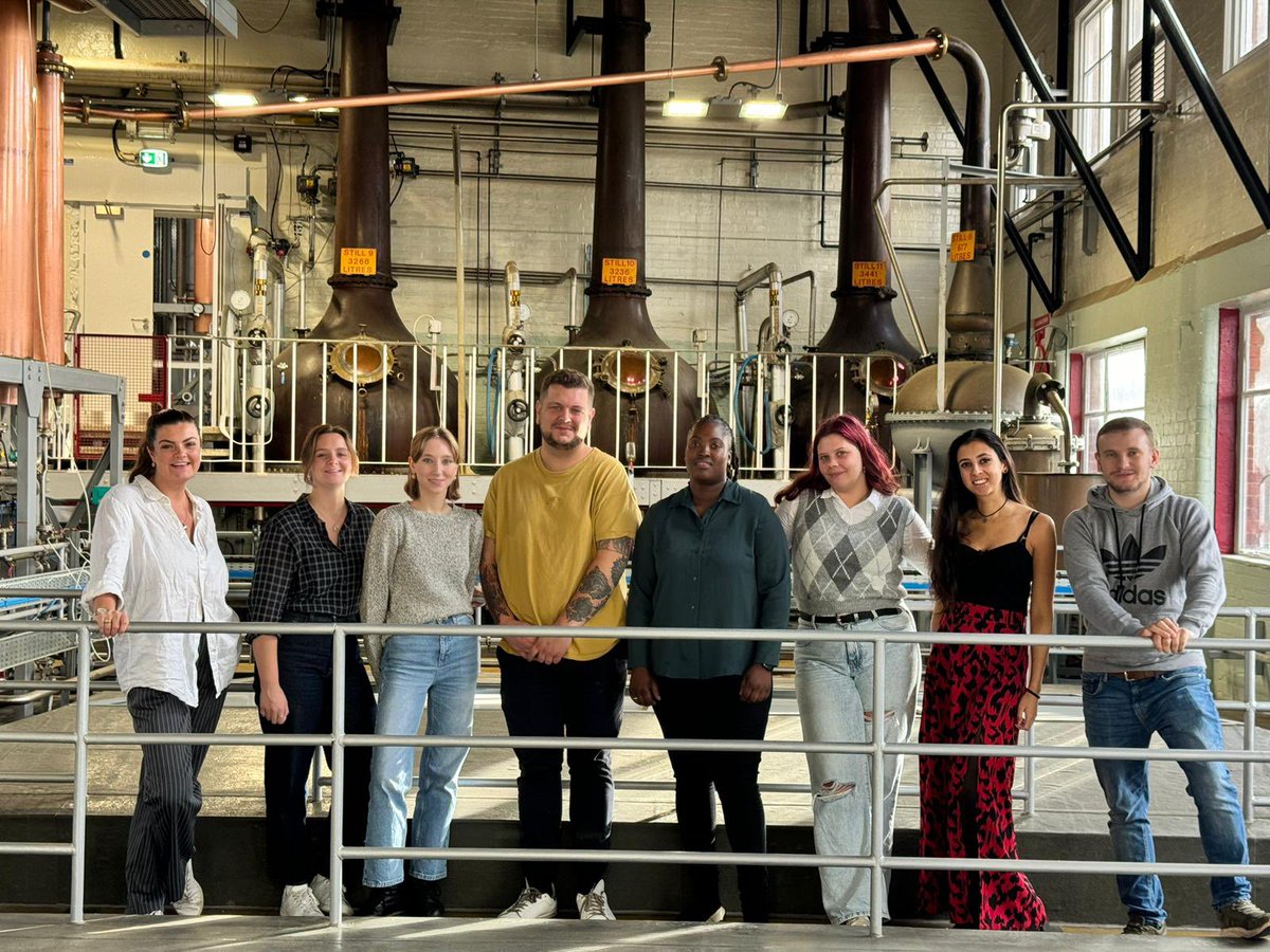 Paternosterpub's tweet image. Busy day for our team ! #trainingday 

We have our lovely AM Makeda visiti the distillery @beefeatergin and Chef Mike at our monthly chef forum @youngschefs 

@youngspubs @youngspubspeople 

#servicemaster #chefforum #november #teamtraining