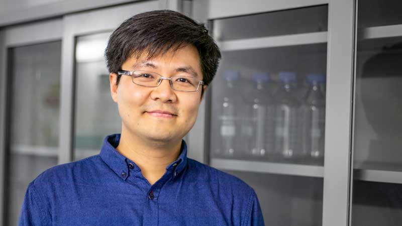 At the beginning of this year, Dr. Xingbo Yang joined <a href="/PoLDresden/">Physics of Life Dresden</a> to establish his own research group. His group is mapping the energy costs and energy distribution within a cell. 
P.S.: He is offering a postdoc position!
Welcome Xingbo and his new team!🤓
tud.link/hkpr