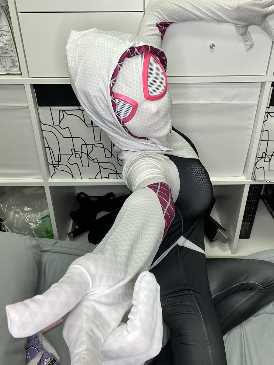 明天的OF有免費的Gwen🕷️ https://t.co/ajwZ9pNTN1
