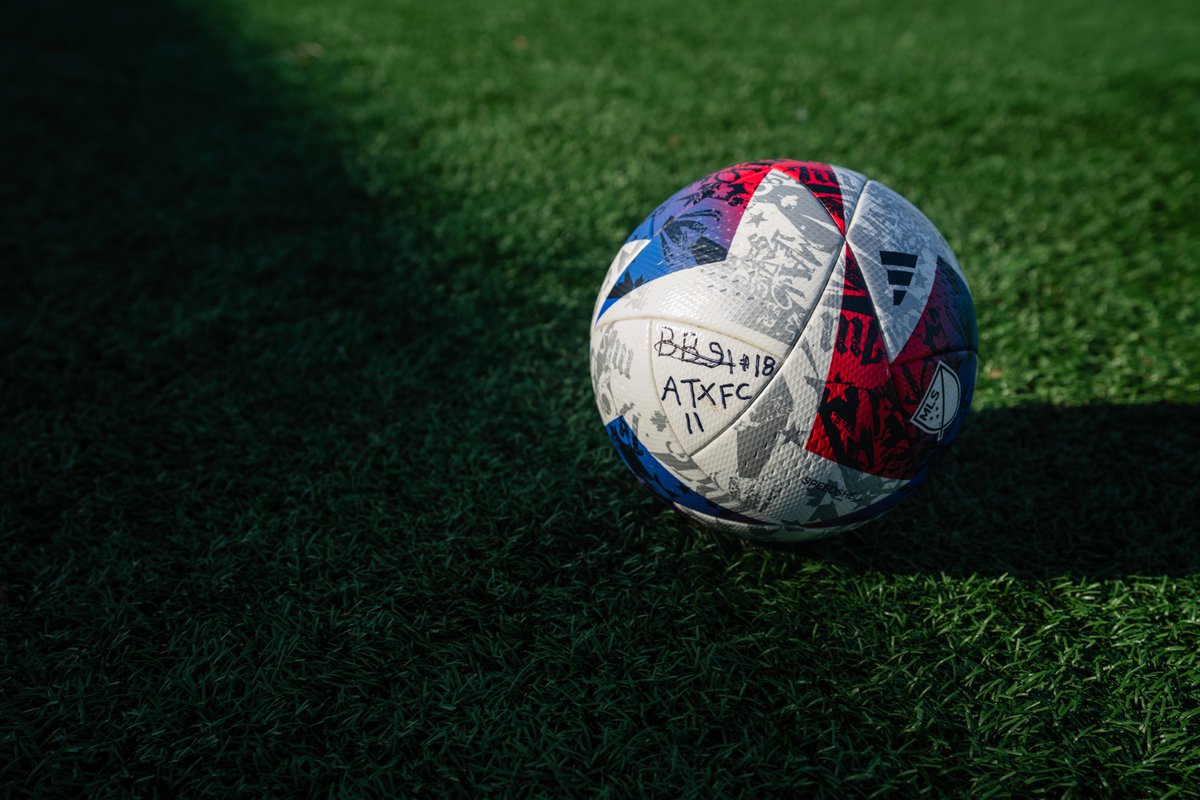 Austin FC II (@austinfcii) on Twitter photo An opportunity to win a piece of Austin FC II history!
Retweet for your chance to win a signed, game used ball from <a href="/bobosi24/">Bobosi Byaruhanga</a>!
Must be following Austin FC II on Instagram and Twitter to win! An opportunity to win a piece of Austin FC II history!
Retweet for your chance to win a signed, game used ball from <a href="/bobosi24/">Bobosi Byaruhanga</a>!
Must be following Austin FC II on Instagram and Twitter to win!