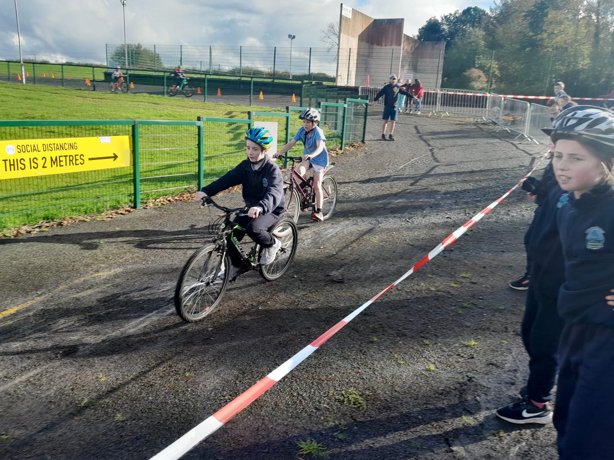 tobar_an_leinn's tweet photo. Our very first duathlon is completed👏Under the direction of Gary Crossan, the kids were well trained and prepared for the event. They were thrilled to complete such a task together.💪🏃‍♀️🚴 @ActiveFlag  @HealthyIreland @Education_Ire @sportireland @tri_ireland https://t.co/IEBgh7KiKL