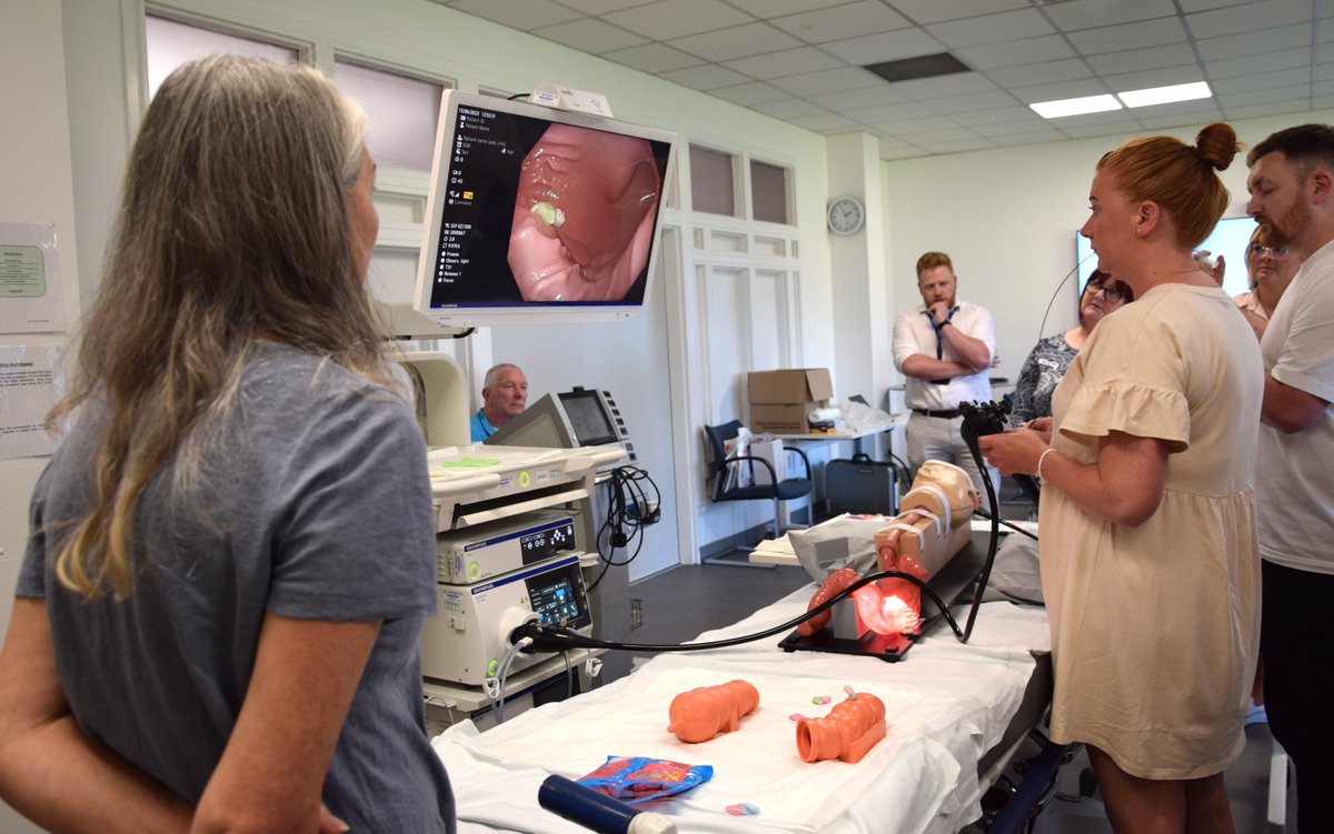 NHSScotAcademy's tweet photo. @NHS_Education has funded 6 endoscopy simulators situated across training regions. These simulators provide the opportunity to accelerate early acquisition of endoscopy skills to allow an early transition to full patient procedures. 
Find out more 👉https://t.co/FiCKJz53b5 https://t.co/zh5im7M0RQ