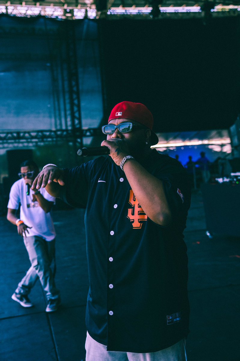 droppingboyz's tweet image. RiC é sempre aquela vibe!
Obrigado a todos que mesmo ao meio-dia com o sol de mais de 30 graus jogaram a energia lá no alto, a nossa conexão é única e especial. Vocês são foda e até a próxima.❤️‍🔥