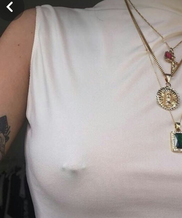 Taurina_Aldebar's tweet image. #PoderosoTieneFrío  @talacha @ruleiro   que tanto frio tienen?? Yo como asi... 😝   Ta frescu!