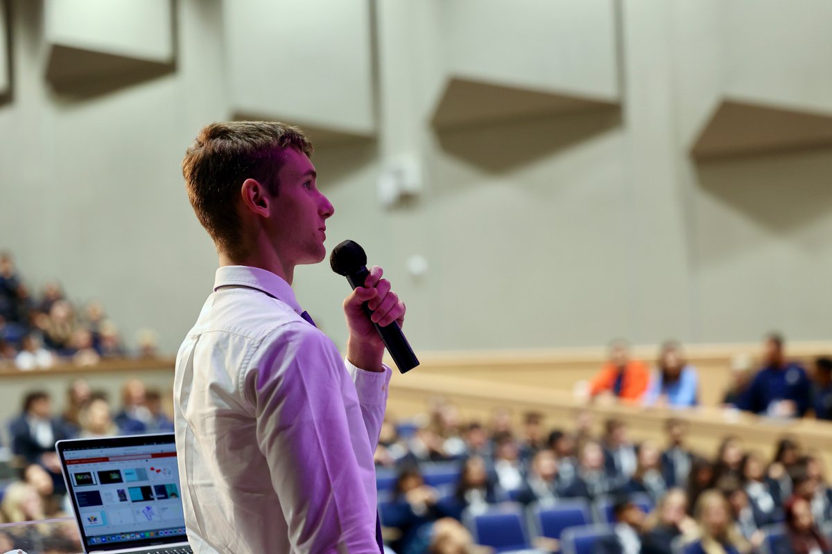 BISHouston's tweet image. Taking the lead! Head of Student Leadership Julia is leading the #secondaryassembly this morning. From House Spirit, Tanzania Day, Soccer Tournaments, to the significance of Dia de los Muertos, our #naeachievers are leading from the front stage! #createyourfuture #BISHouston