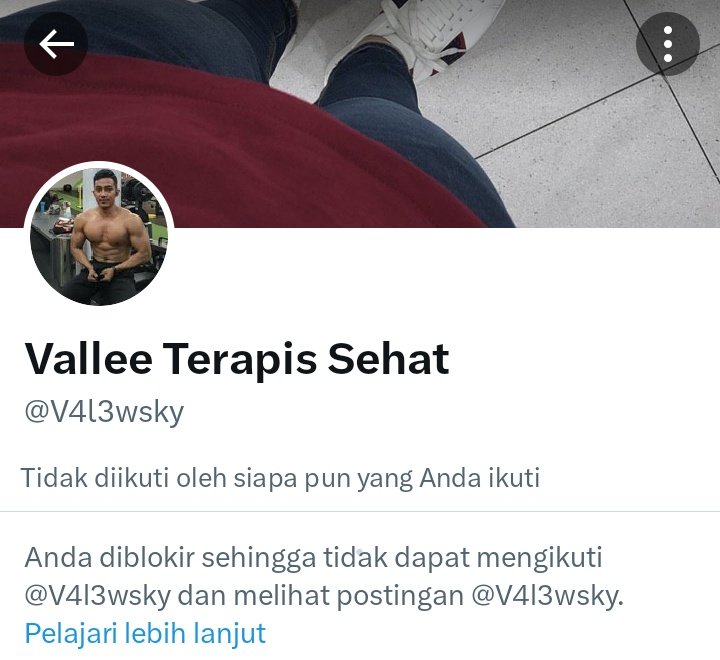 BoyTopBig's tweet photo. Wah mantap ya bisa ngantongin 24jt 

Hati hati buat semuanya ya ini akun PENIPU PEMERAS @V4l3wsky https://t.co/oLCVYJELlG