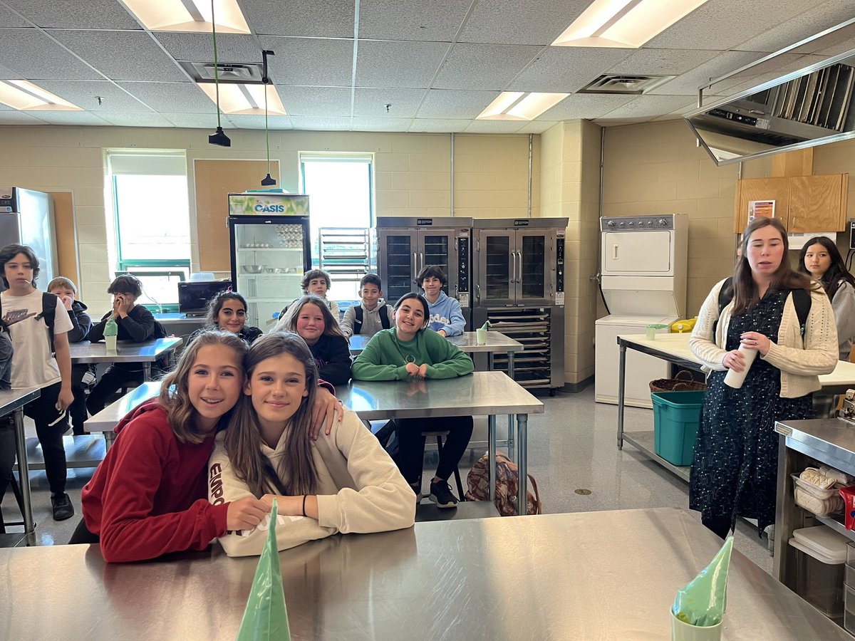 Ms_K_Crew's tweet photo. Culinary @NotreDameHCDSB @CMartyrsHCDSB https://t.co/ddMTm8ZZkL