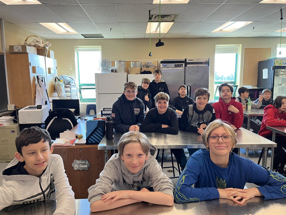 Ms_K_Crew's tweet photo. Culinary @NotreDameHCDSB @CMartyrsHCDSB https://t.co/ddMTm8ZZkL