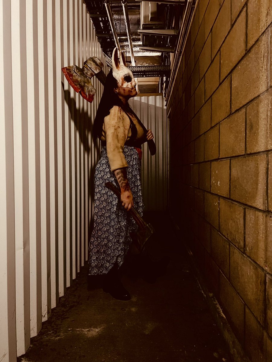 Thank you everyone for another amazing Con at #MCM this weekend!! Also I need to use this app more 😅