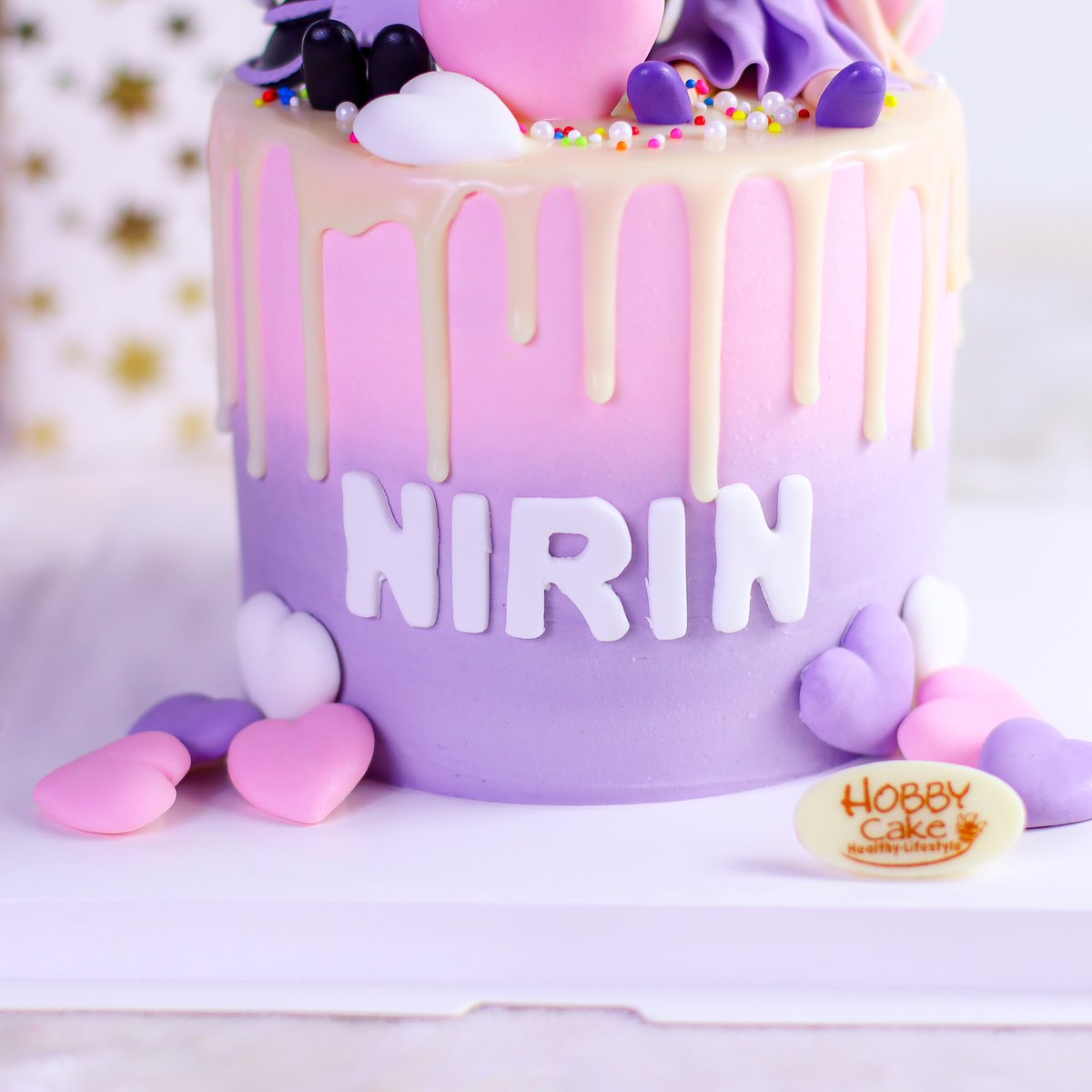 We think our cakes are “message card”💌 encapsulating people’s feeling.💕
Hope we have delivered your feeling to your loved one
🎉 For more information please contact :
📲Line: @hobbycake (อย่าลืมใส่ @ ข้างหน้า / with the @ in front)
line.me/R/ti/p/%40hobb…