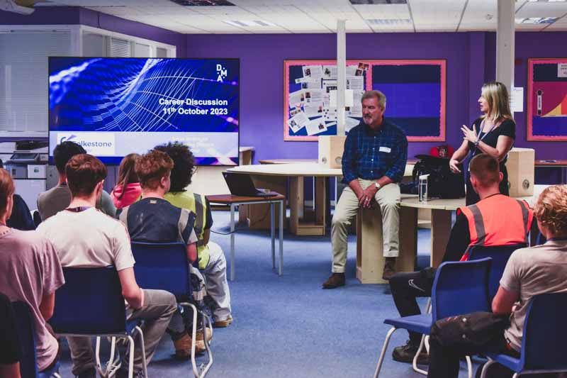 DMAGroup_Kent's tweet photo. MD Steve McGregor, talked to trade apprentice students at Folkestone College, providing them with insights into the industry, some the challenges, triumphs, and day-to-day experiences of seasoned industry professionals, as well as his own personal journey. https://t.co/mrxg5gt2gL