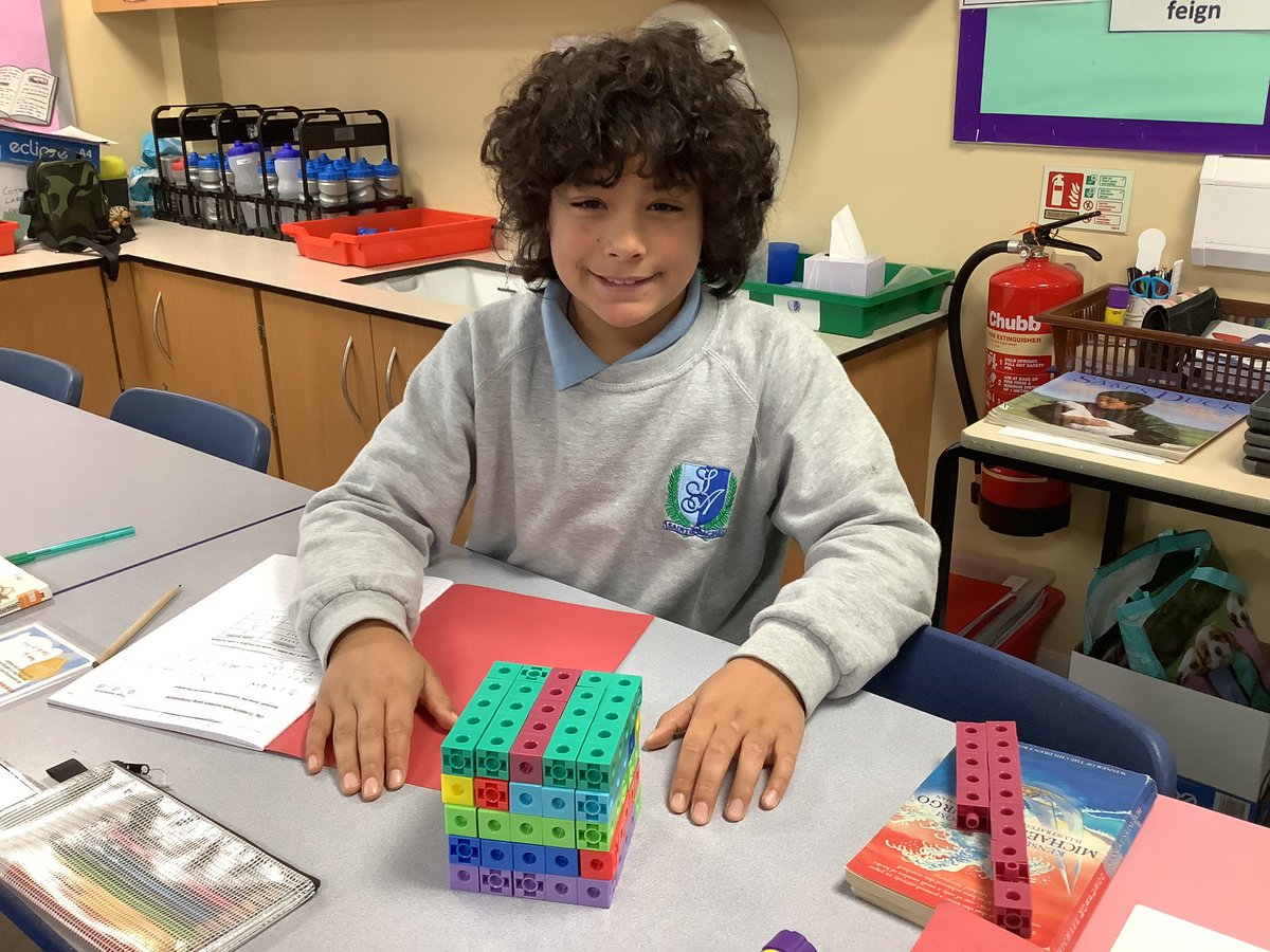 StAgnesY5's tweet photo. This week, year 5 have been exploring square and cube numbers. We have used cubes to find some. #StAgnesmaths https://t.co/MxoR06MFUQ